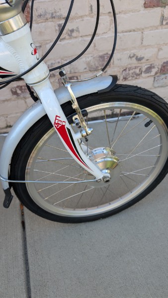 Folding bike front hub motor